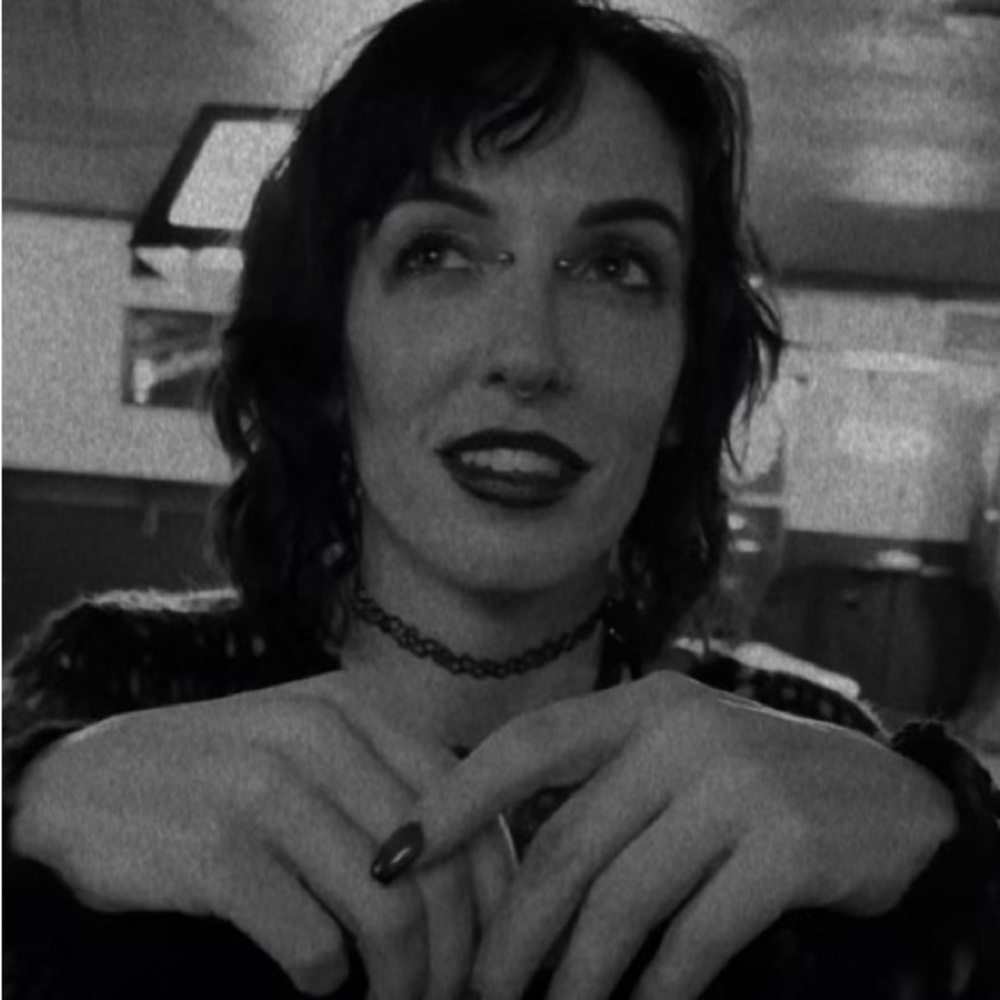 Meet your Posher, Ludo